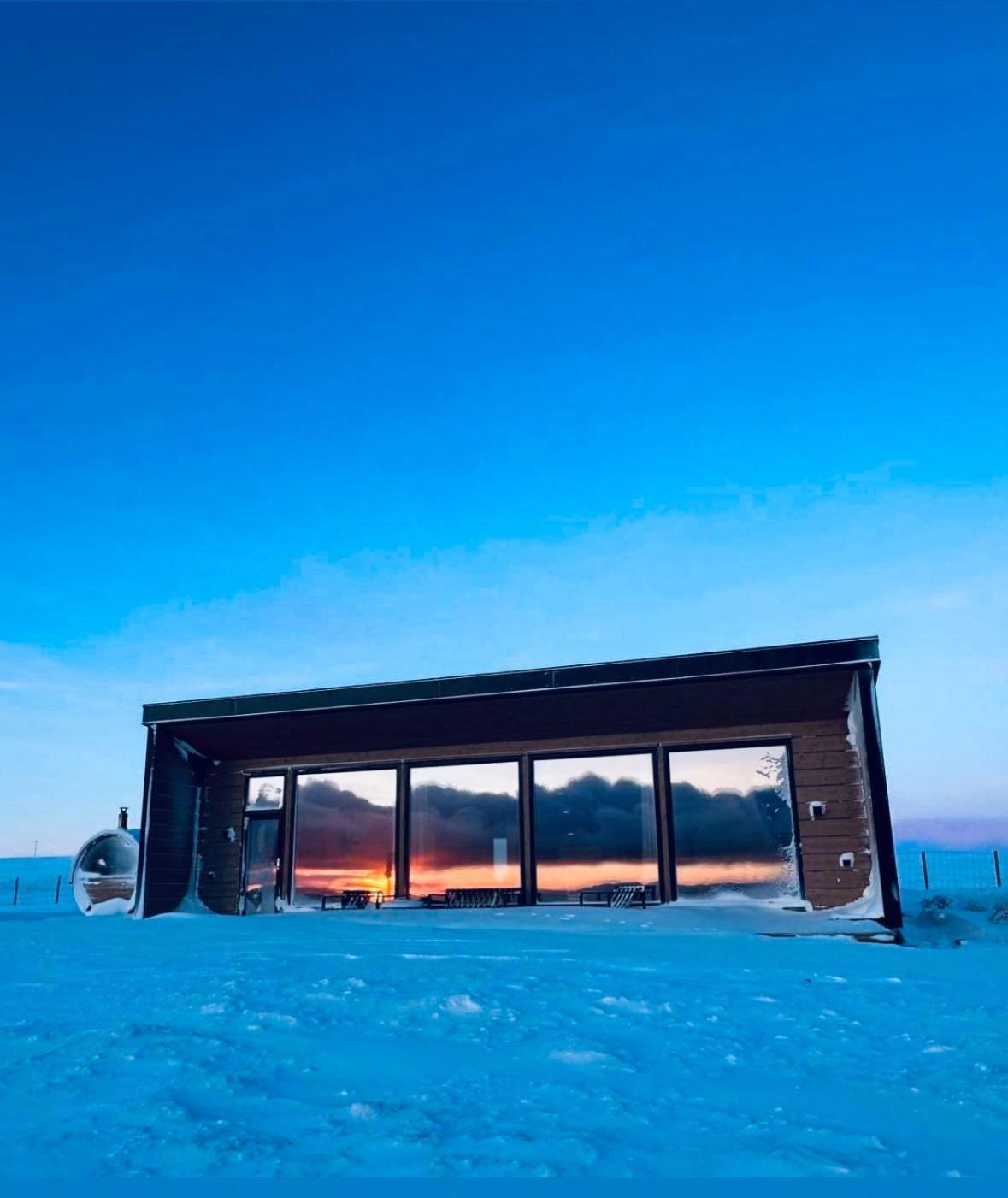 Ekkeroy Lodge - Arctic Living Vadsø Exteriér fotografie